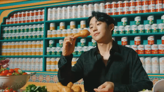 정해인과 푸라닭치킨에 BASIL 준비되셨나요?