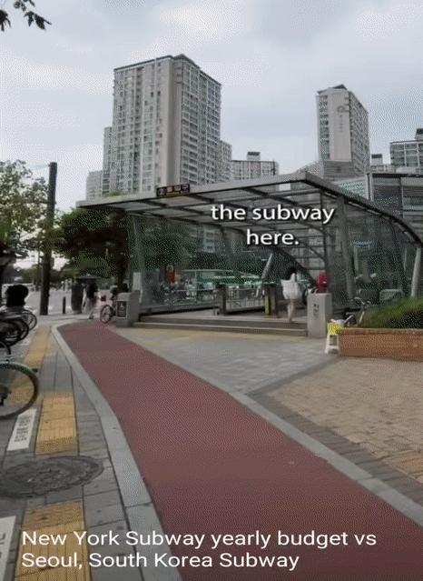 미국 뉴욕 지하철과 서울 지하철을 비교한 영상이 올라와 화제인 가운데 미국 매체가 이글 보도하며 서울 지하철의 효율성을 극찬했다. 영상은 유튜버 J&K Lovett이 올린 영상 캡처. /영상=유튜브 갈무리