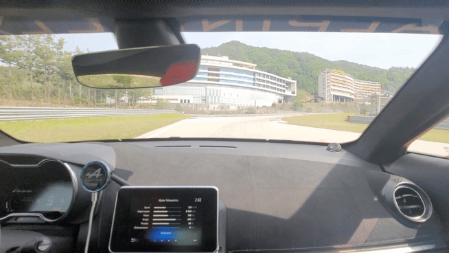 경량 스포츠카 