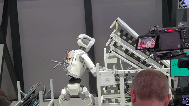 [CES 2026] '아틀라스'에 들썩… 현대차그룹 부스 '구름 인파'