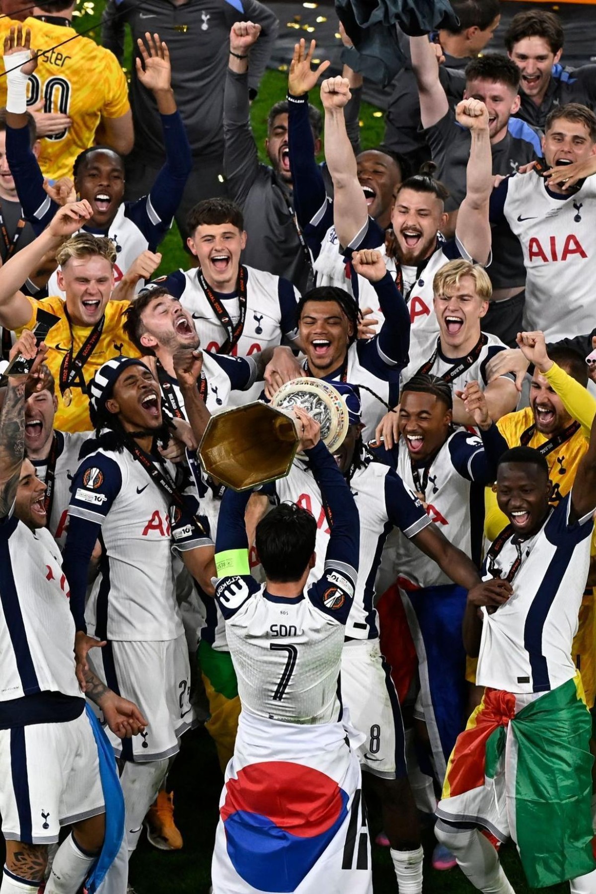 [뉴스1 PICK]손흥민, '한풀이'… 데뷔 15년 만의 첫 정상 