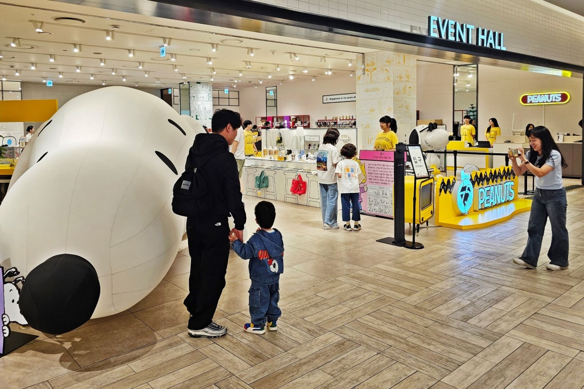신세계센텀시티 지하1층에 위치한 피너츠 특별매장 모습/사진=신세계센텀시티