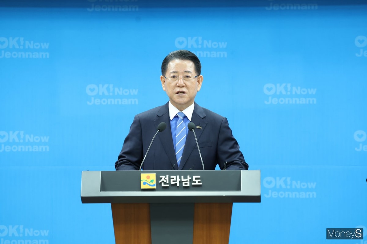                                                 김영록 전남도지사/머니DB