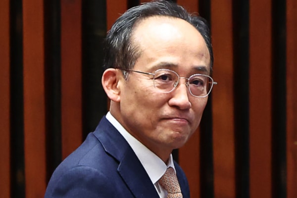 추경호 전 국민의힘 원내대표가 내란 중요임무종사 혐의로 재판에 넘겨졌다. 사진은 추경호 전 원내대표가 지난 8일 오전 서울 여의도 국회에서 열린 의원총회 및 이재명 정권 독재악법 국민고발회에서 입장하고 있는 모습. /사진=뉴시스