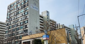 서울 용산구 산천동에 위치한 산호아파트 전경. 1997년 지어져 올해로 준공 47년째인 노후 아파트다./사진=머니S 정영희 기자