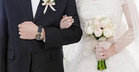 혼인출산증여재산의 종류에는 제한이 없기 때문에 현금 외 부동산 또는 주식을 증여 받는 경우에도 공제가 가능하다. 하지만 거주자에 한하여 공제가 되기 때문에 외국에 살고있는 비거주자인 자녀에게 증여를 하는 경우에는 공제가 불가하다./사진=이미지투데이