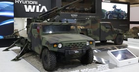 현대위아가 &#039;서울 국제 항공우주 및 방위산업 전시회 2025&#039;(Seoul ADEX 2025)에서 공개한 경량화 105㎜ 자주포. /사진=현대위아