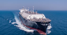 국내 조선 3사가 연간 수주 목표를 달성할 전망이다. 올해 고부가가치 선종을 중심으로 시장 영향력을 확대하는 성과도 거뒀다. 사진은 HD현대중공업의 200K LNG 운반선의 모습.  /사진=HD현대