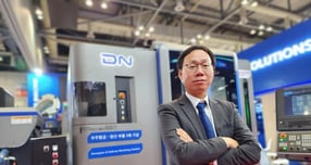 DN솔루션즈가 글로벌 1위 공작기계 기업으로 도약을 선언했다. 사진은 ADEX 2025에 참가한 박성철 상무. /사진=박찬규 기자  