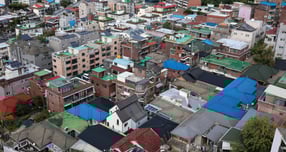 현대건설이 정비사업 시장에서 수주액 10조원을 돌파했다. 사진은 서울 성북구 도심 공공주택 복합사업 구역 모습. /사진=뉴시스