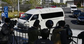 아베 총격범, 오늘 첫 공판서 살인 혐의 인정… "모든 사실 맞아"