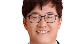 SK브로드밴드가 신임 사장(CEO)로 김성수 유선/미디어사업부장을 선임했다. 김 사장은 SK텔레콤에서 Smart Device본부장, 영업본부장 등 주요 직책을 역임했으며 2021년부터 SK브로드밴드에 합류해 SK브로드밴드와 SK텔레콤 간 유무선 사업 시너지를 극대화하는 데 기여해 왔다. /사진제공=SK브로드밴드