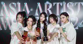 어도어가 그룹 뉴진스 멤버들을 상대로 제기한 전속계약 유효확인 소송에 대해 1심 법원이 어도어의 손을 들어준 가운데, 뉴진스 측이 입장을 밝혔다.사진은 지난해 12월 태국 방콕 임팩트 챌린저 홀 1-2(IMPACT Challenger Hall 1-2)에서 진행된 &#039;제9회 아시아 아티스트 어워즈&#039;(The 9th Asia Artist Awards, 이하 &#039;AAA 2024&#039;)에서 AAA 베스트 아티스트, 베스트 퍼포먼스, 올해의 가수상을 수상한 걸그룹 뉴진스. /사진=스타뉴스