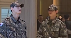 군 복무 중인 가수 겸 배우 차은우가 군복을 입고 경주에서 포착됐다. /사진=온라인커뮤니티