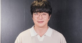 가수 성시경이 10여년 함께한 매니저에게 상당한 금전적 피해를 겪은 사실이 알려진 가운데 내부 관계자의 충격적인 폭로가 나왔다. 사진은 가수 성시경 모습. /사진=머니투데이(티빙 제공)