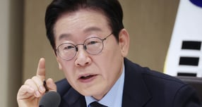 이재명 대통령을 살해하겠다는 협박글이 올라왔다. 사진은 이 대통령이 11일 서울 용산 대통령실 청사에서 열린 국무회의에서 발언하고 있는 모습. /사진=뉴시스(대통령실통신사진기자단)