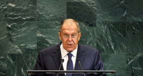 세르게이 라브로프 러시아 외무장관이 미국과의 정상회담에 대해 준비 작업을 재개할 수 있다고 말했다. 사진은 라브로프 장관이 지난 9월27일 미국 뉴욕시 유엔본부에서 열린 제80차 유엔 총회에서 연설한 모습. /사진=로이터