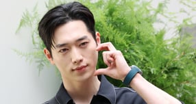 배우 서강준이 58억원을 호가하는 트리마제를 매도하며 수십억 원의 시세 차익을 얻었다. 사진은 지난 5월 서울 강남구 가로수길 이길이구 갤러리에서 열린 라이프스타일 브랜드 몽블랑 ‘2025 노벨티 프리뷰’ 행사에 참석한 배우 서강준. /사진=뉴스