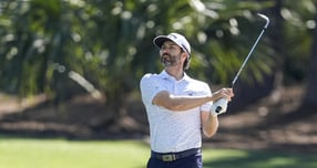 미국프로골프(PGA) 투어 버터필드 버뮤다 챔피언십(총상금 600만달러, 약 87억3300만원)에서 애덤 해드윈(캐나다)이 단독 선두를 달리고 있다. 사진은 지난 4월17일 미국 사우스캐롤라이나주 힐튼 헤드에서 열린 RBC 헤리티지 골프 토너먼트 1라운드에서 7번 그린을 향해 공을 친 해드윈의 모습. /사진=로이터