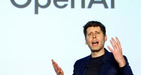 오픈AI가 지난 16일(이하 현지시각) 미국 실리콘밸리 AI 창업가와 투자자를 대상으로 한 비공식 설문조사에서 &#039;가장 먼저 무너질 가능성이 큰 AI 기업&#039; 2위를 기록했다. 사진은 지난 2월3일 일본 도쿄에서 샘 올트먼 오픈AI CEO가 기업 대상 AI 홍보 행사에 참석한 모습. /사진=로이터