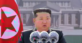 북한이 한미 정상회담 조인트 팩트시트(공동 설명자료)와 한미안보협의회(SCM) 공동성명에 대해 &quot;국가의 주권과 안전이익, 지역의 평화수호를 위한 보다 당위적이며 현실대응적인 조치를 취해나갈 것&quot;이라고 밝혔다. 사진은 지난달 24일 해외군사작전 전투위훈기념관 착공식에 참석한 김정은 북한 국무위원장. /사진 뉴스1(노동신문)