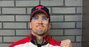 LG트윈스가 키움 히어로즈에서 활약한 라클란 웰스를 영입했다. 사진은 18일 LG와 계약한 웰스. /사진=LG트윈스 제공