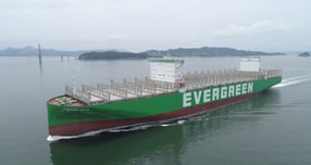 삼성중공업이 건조한 컨테이너 운반선의 모습. /사진=삼성중공업