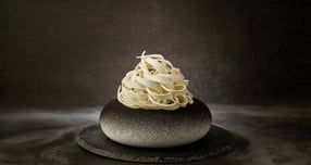 서울신라호텔 &#039;더 파이니스트 럭셔리&#039; 케이크./사진=호텔신라