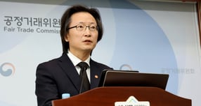 주병기 공정거래위원장이 지난 21일 세종시 정부세종청사에서 열린 출입기자단 간담회에서 공정위의 향후 계획을 설명하고 있는 모습. /사진=뉴스