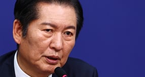 정청래 더불어민주당 대표가 24일 &quot;9·19 남북군사합의 선제적 복원에 앞장서겠다&quot;고 전했다.사진은 24일 정 대표가 서울 여의도 국회에서 열린 민주당 국방안보특별위원회 출범식에서 발언하는 모습. /사진=뉴시스