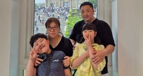 45세 이지원씨가 뇌사 장기기증으로 5명의 소중한 생명의 살리고 하늘의 별이 됐다. 사진은 기증자 이지원씨와 가족들의 모습. /사진 제공=한국장기조직기증원