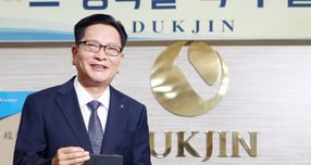 김성은 덕진종합건설 대표가 제14대 대한주택건설협회장 선거에 단독 출마한다. 김 대표의 자진 하차가 없다면 당선은 유력하다. 사진은 김성은 덕진종합건설 대표. /사진=대한주택건설협회 캡처