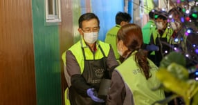 대전 중앙연구소 연탄봉사 활동. /사진=금호석유화학