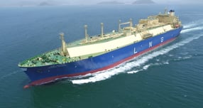 현대LNG해운의 피스피아호. /사진=뉴스1(선원노련 제공)