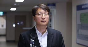 쿠팡에서 발생한 개인정보 유출 사고와 관련해 국회가 박대준 쿠팡 대표를 소환해 오는 2일부터 긴급 현안질의에 나선다. /사진=공동취재