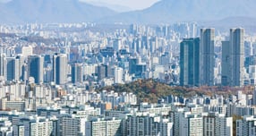 김이탁 신임 1차관은 공급정책 발표와 LH 개혁안 조율, 10·15 부동산 대책 보완이라는 막중한 과제를 떠안았다. 사진은 서울 시내 전경. /사진=뉴스