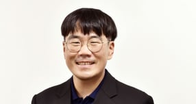 [데스크칼럼] 배보다 배꼽이 더 큰 금융그룹 요양사업