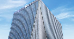 신한라이프가 1000만 노인 시대에 따른 시니어 고객 증가로 생성형 AI를 활용한 상담 요약 안내 서비스를 도입했다. 사진은 신한라이프 사옥 전경. /사진=신한라이프