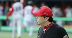 양현종이 세 번째 자유계약선수 체결로 누적 총액 7위에 올랐다. 사진은 KIA타이거즈에서 활약한 양현종. /사진=뉴스