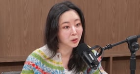 민희진 전 어도어 대표가 뉴진스 복귀에 대한 입장을 전했다. 사진은 민희진 전 어도어 대표 모습. /사진=유튜브 채널 &#039;장르만 여의도&#039; 캡처