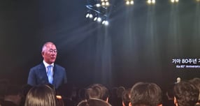 5일 경기 용인시 기아 비전스퀘어에서 열린 &#039;기아 80주년 기념행사&#039;에서 발언하고 있는 정의선 회장의 모습. /사진=김이재 기자