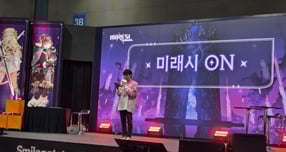  5일 경기 고양시 일산 킨텍스 &#039;AGF 2025&#039; 현장에서 컨트롤나인 개발진이 직접 게임에 대해 소개하는 &#039;미래시 ON&#039;을 진행했다. 사진은 행사에서 사회를 보는 남도형 성우. /사진=김미현 기자