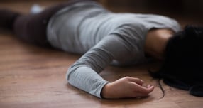 영국 유학 중 현지 남자친구를 만난 중국 여성이 성병 문제로 다투던 중 사망한 사건이 뒤늦게 밝혀졌다. 사진은 기사와 무관함. /사진=클립아트코리아