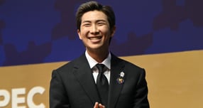 'BTS 리더' RM, 팀 해체·활동중단 언급…"잠 안와 수면제 처방 고민도"