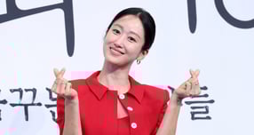 배우 전혜빈이 지난달 겪었던 카드 도난 사건의 용의자들이 검거됐다는 소식을 전했다.사진은 지난 7월 서울 구로구 더 링크 서울에서 열린  JTBC 새 토일드라마 &#039;에스콰이어: 변호사를 꿈꾸는 변호사들&#039; 제작발표회에 참석한 배우 전혜빈. /사진=뉴시스