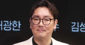 '조진웅 소년범' 폭로 기자들, 추가 고발당해… "흉악 범죄자 둔갑"