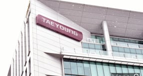  태영건설은 10일 이강석 기술영업본부장을 신임 사장으로 선임하는 정기 인사를 단행했다. 사진은 서울 여의도 태영건설 본사. /사진=임한별 기자