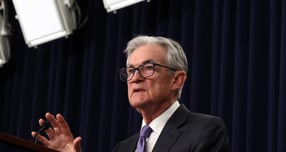 미국 연방준비제도(Fed·연준)가 기준금리를 0.25%포인트 인하를 결정했다. 사진은 지난 10일(현지시각) 미국 워싱턴D.C 연준 본부에서 제롬 파월 연준 의장이 기자회견 한 모습. /사진=로이터 