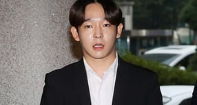 위너 출신 가수 남태현이 음주운전 혐의로 다시 법정에 선다.사진은 지난 2023년 서울 마포구 서부지방법원에서 진행된 첫 공판 기일에 출석한 마약류 관리에 관한 법률 위반(향정) 혐의를 받고 있는 가수 남태현. /사진=머니투데이