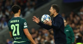 '맨시티전 패배' 알론소, 경질 면했다… 레알 선수단 "100% 지지"